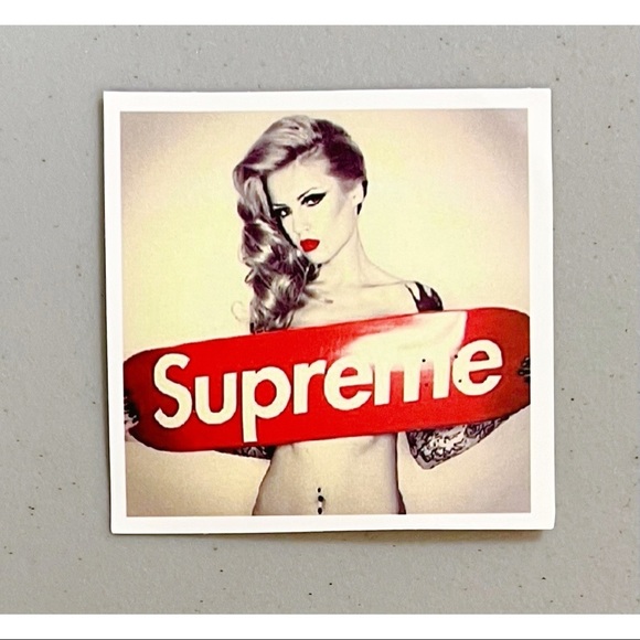 Supreme Skateboard Babe Polaroid Portrait Sticker - Picture 1 of 1